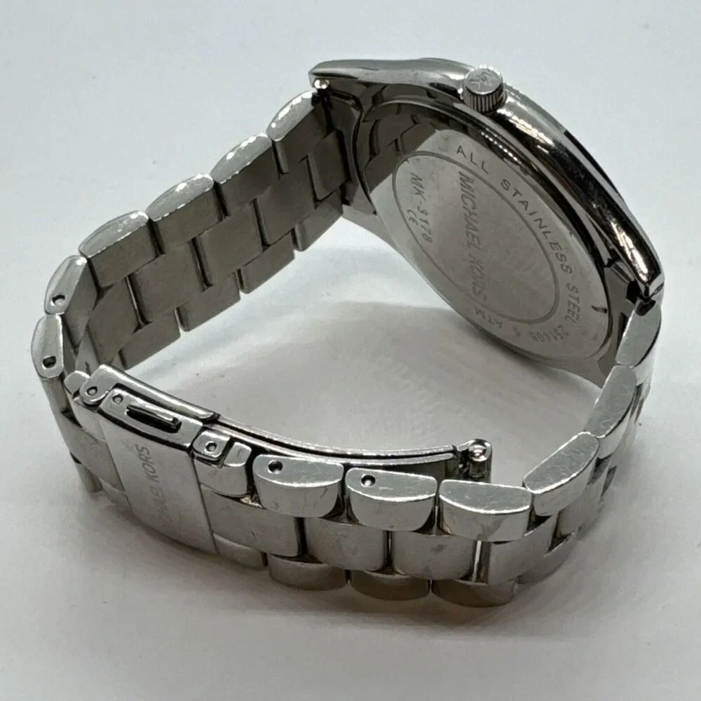 Michael Kors Slim Runway MK3178 Women's Silver Analog Dial Quartz Watch JNA609